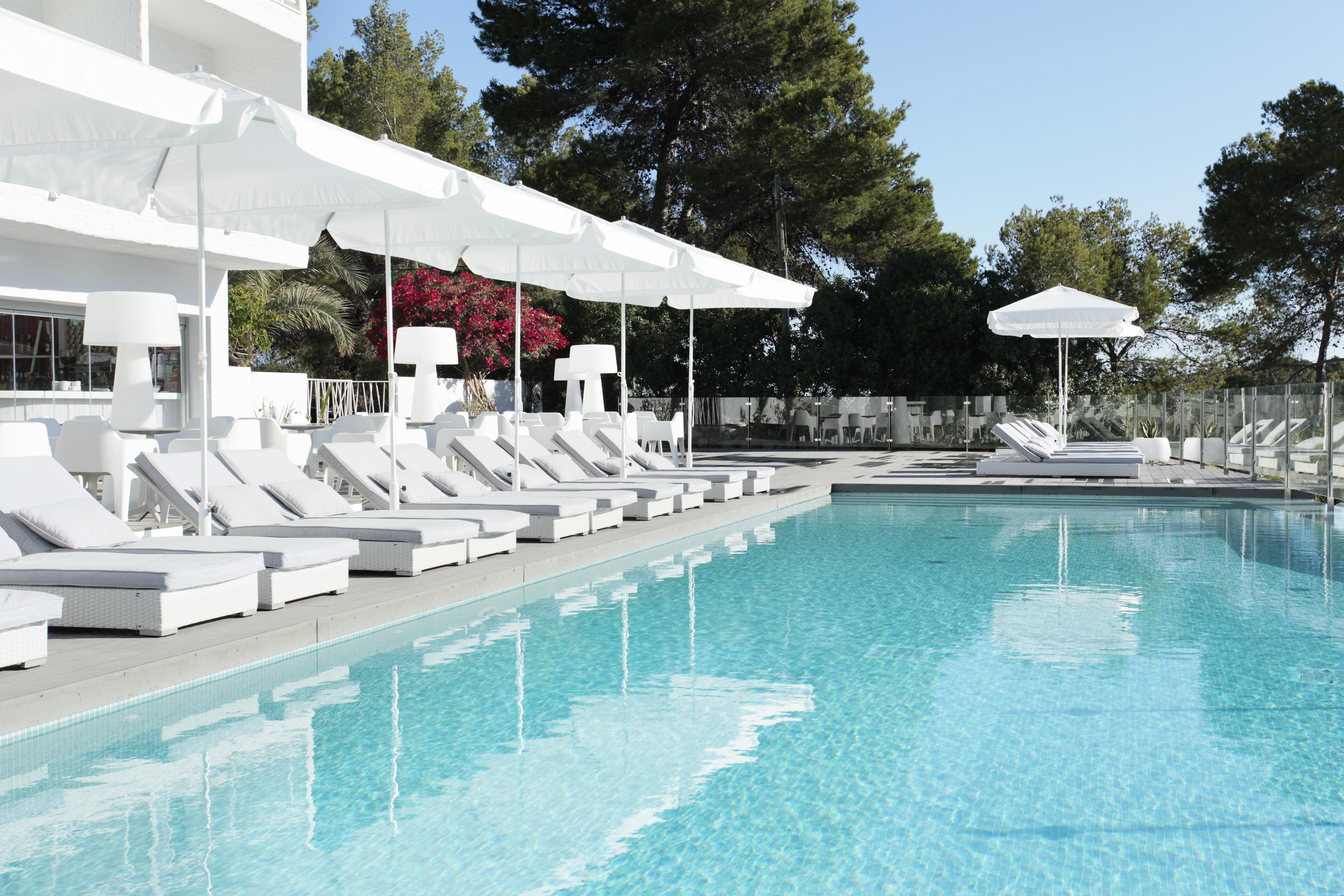 Grupotel Ibiza Beach Resort - Adults Only Портинакс Екстериор снимка